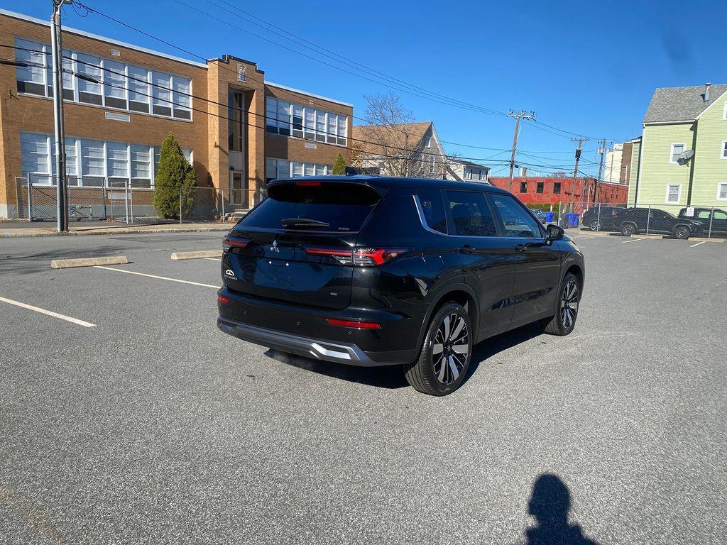new 2025 Mitsubishi Outlander car, priced at $38,488