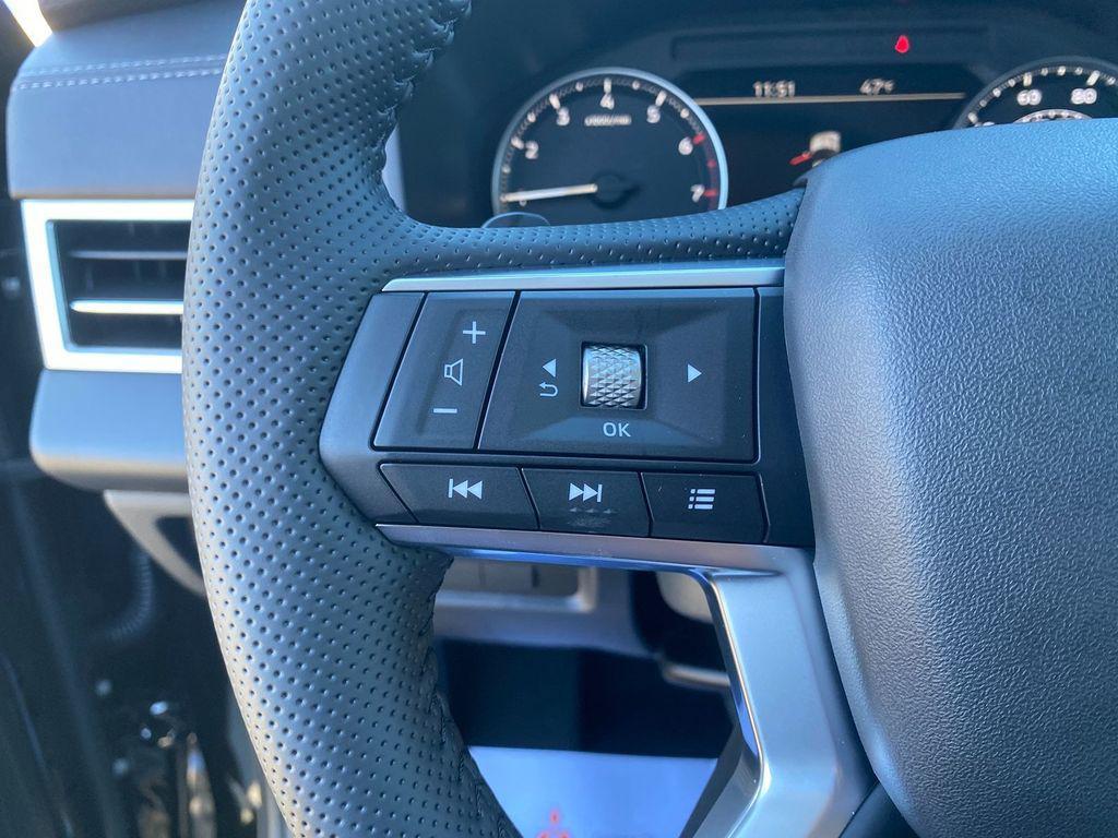 new 2025 Mitsubishi Outlander car, priced at $38,488