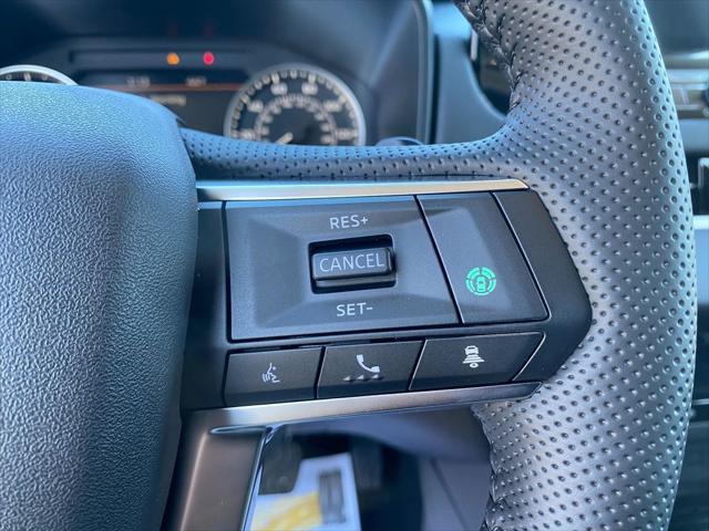 new 2025 Mitsubishi Outlander car, priced at $37,033