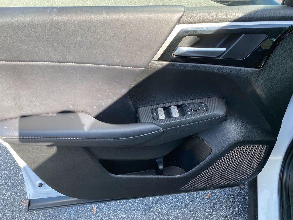 used 2023 Mitsubishi Outlander PHEV car, priced at $30,895