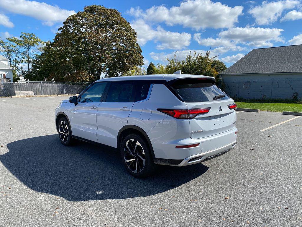 used 2023 Mitsubishi Outlander PHEV car, priced at $30,895