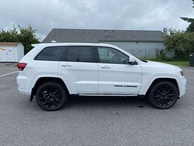 used 2017 Jeep Grand Cherokee car, priced at $17,995