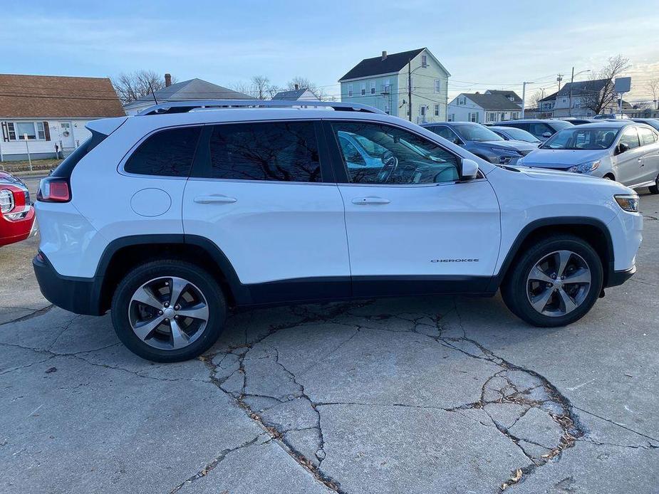 used 2019 Jeep Cherokee car, priced at $17,759