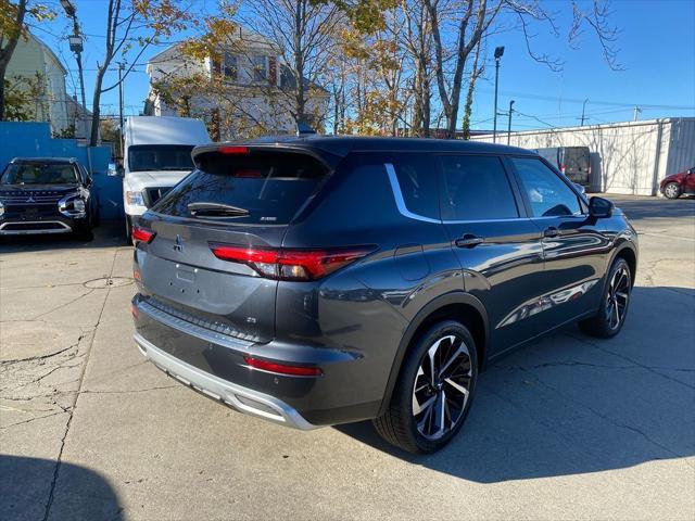 new 2024 Mitsubishi Outlander car, priced at $35,028