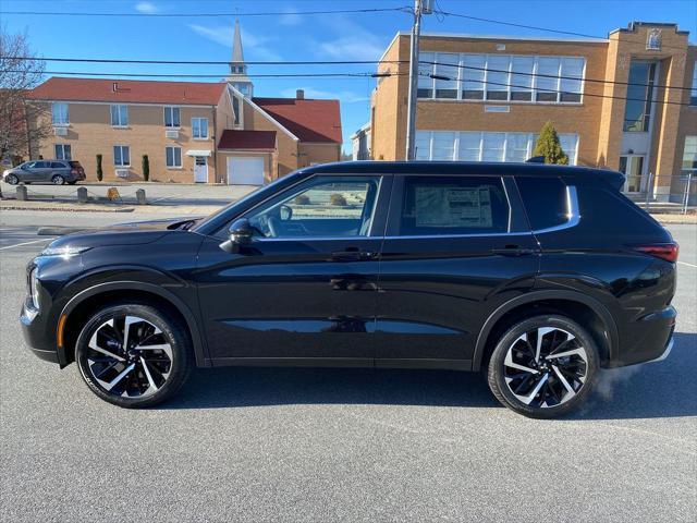 new 2024 Mitsubishi Outlander car, priced at $35,028