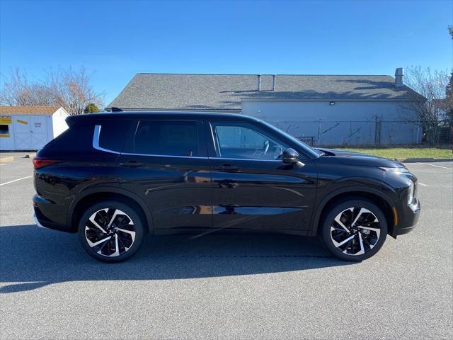 new 2024 Mitsubishi Outlander car, priced at $35,028