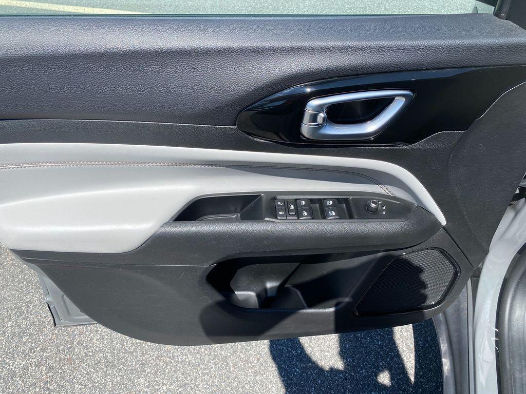 used 2022 Jeep Compass car, priced at $24,923