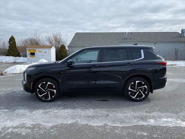 used 2024 Mitsubishi Outlander car, priced at $28,790