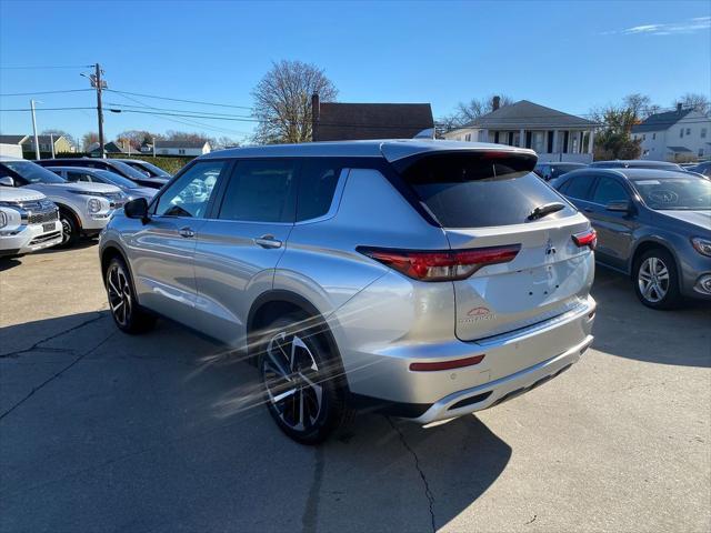 new 2024 Mitsubishi Outlander car, priced at $35,403