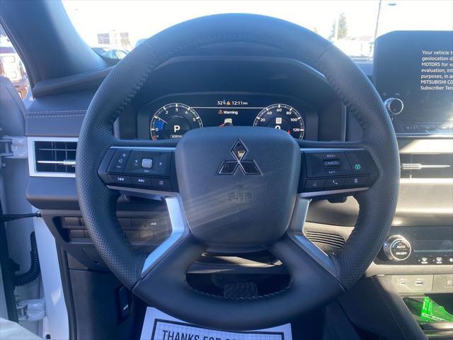 new 2024 Mitsubishi Outlander car, priced at $37,808