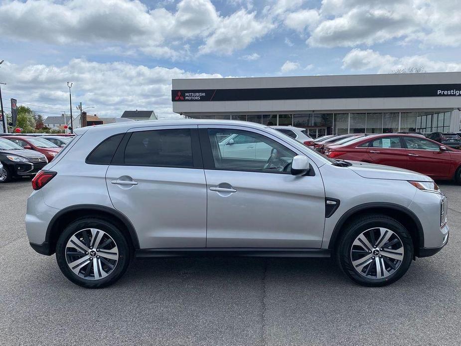 new 2024 Mitsubishi Outlander Sport car, priced at $27,598