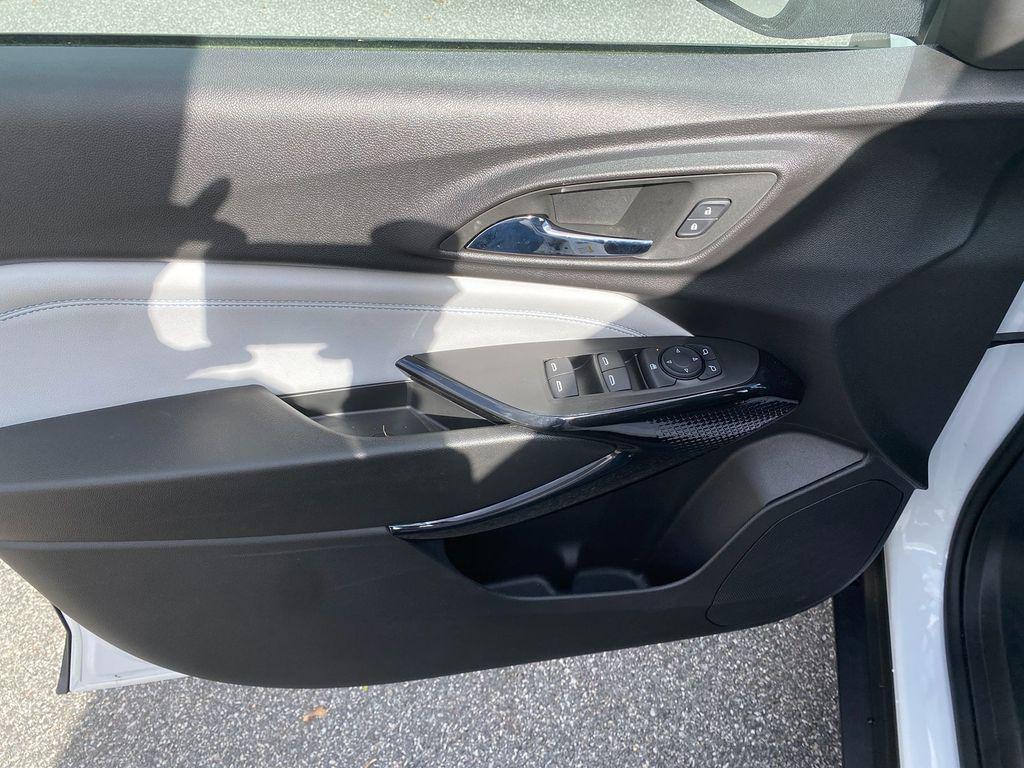 used 2025 Chevrolet Trax car, priced at $24,321