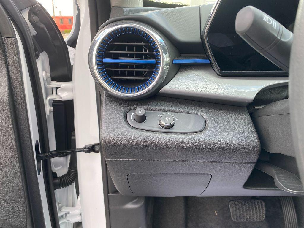 used 2025 Chevrolet Trax car, priced at $24,321