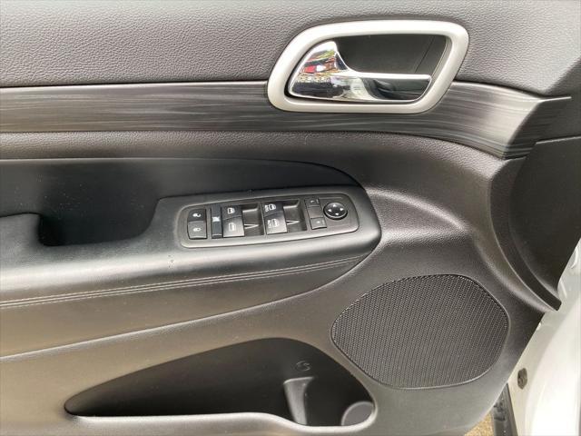 used 2021 Jeep Grand Cherokee car, priced at $23,846