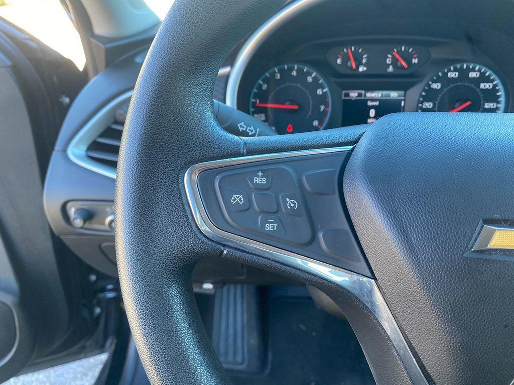 used 2018 Chevrolet Malibu car, priced at $15,988