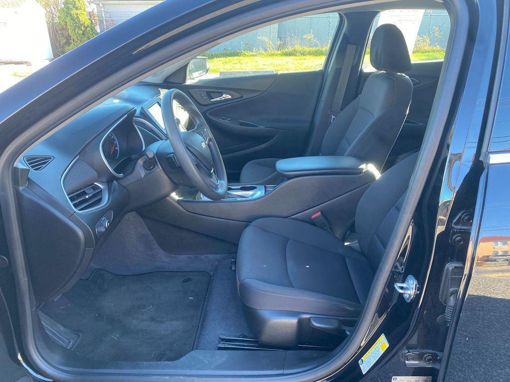 used 2018 Chevrolet Malibu car, priced at $15,988