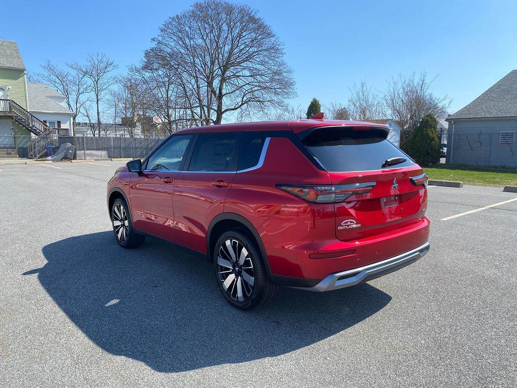 new 2025 Mitsubishi Outlander car, priced at $37,023