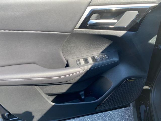 new 2025 Mitsubishi Outlander car, priced at $39,578