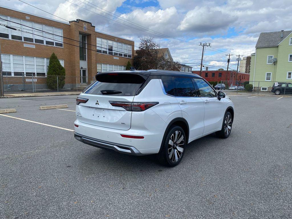 new 2025 Mitsubishi Outlander car, priced at $46,588