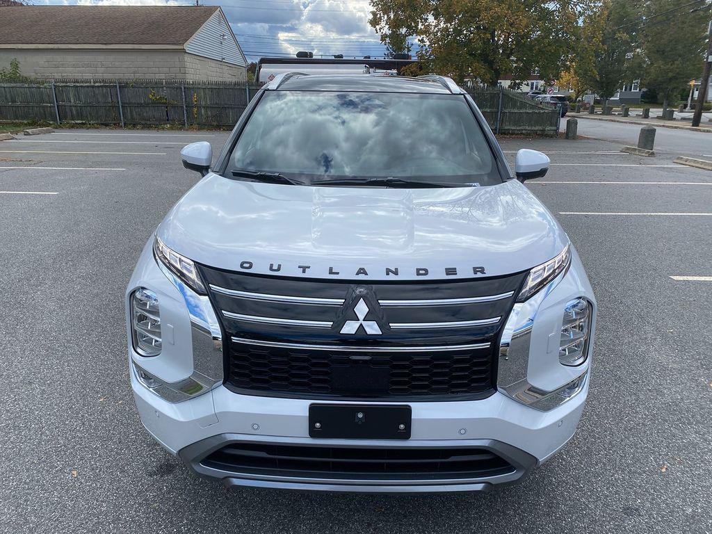 new 2025 Mitsubishi Outlander car, priced at $46,588