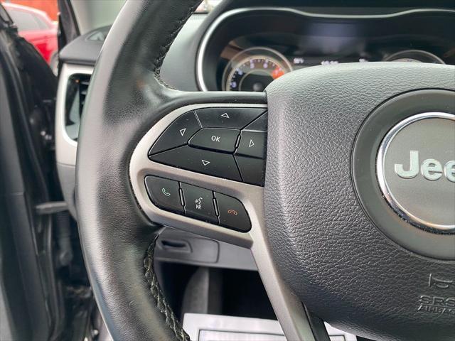 used 2019 Jeep Cherokee car, priced at $19,495