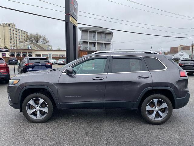 used 2019 Jeep Cherokee car, priced at $19,495