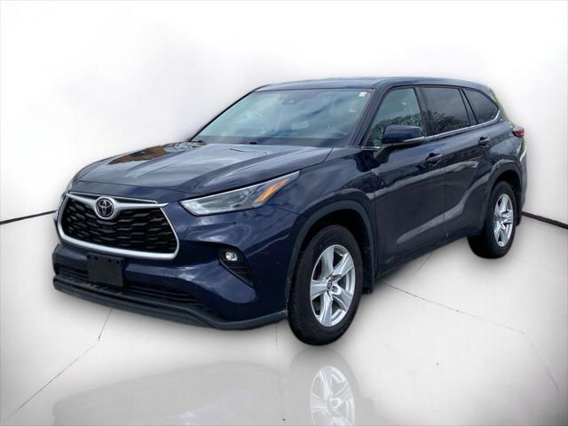 used 2022 Toyota Highlander car, priced at $29,355