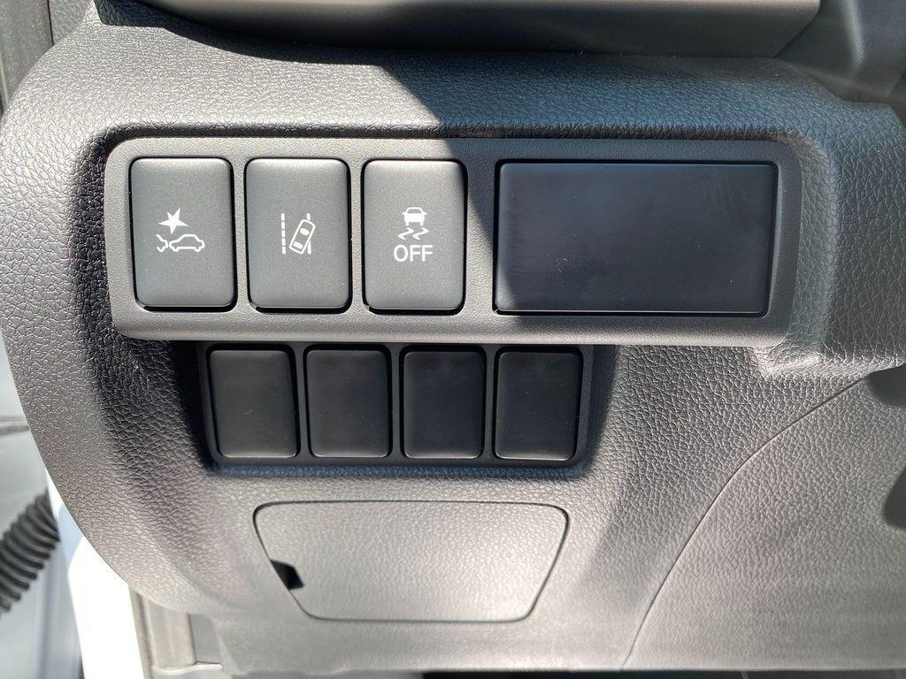 new 2025 Mitsubishi Eclipse Cross car, priced at $28,726