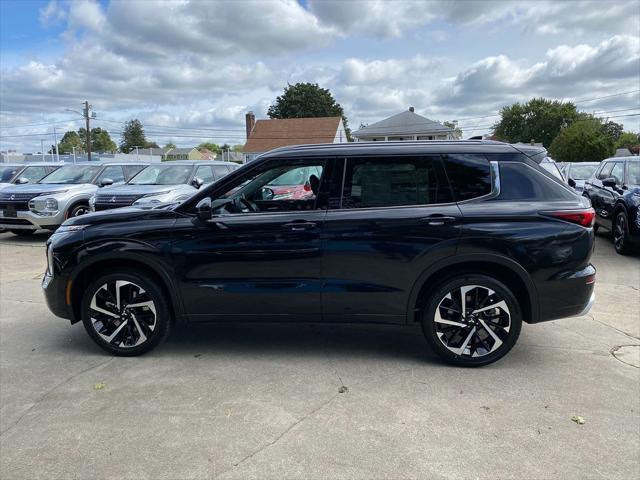 new 2024 Mitsubishi Outlander car, priced at $39,363