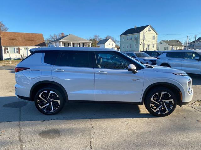 new 2025 Mitsubishi Outlander PHEV car, priced at $45,108