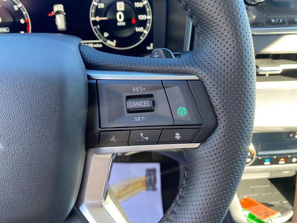 new 2024 Mitsubishi Outlander car, priced at $33,020