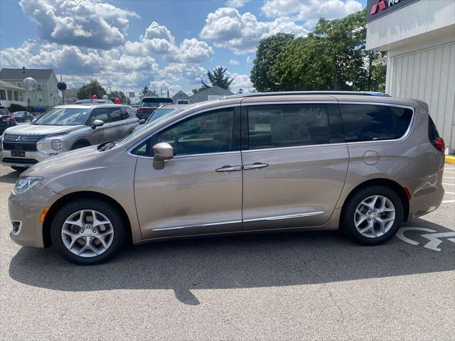 used 2018 Chrysler Pacifica car, priced at $14,497