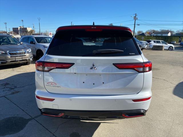 new 2024 Mitsubishi Outlander car, priced at $37,808