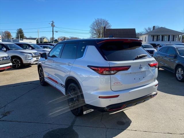 new 2024 Mitsubishi Outlander car, priced at $37,808