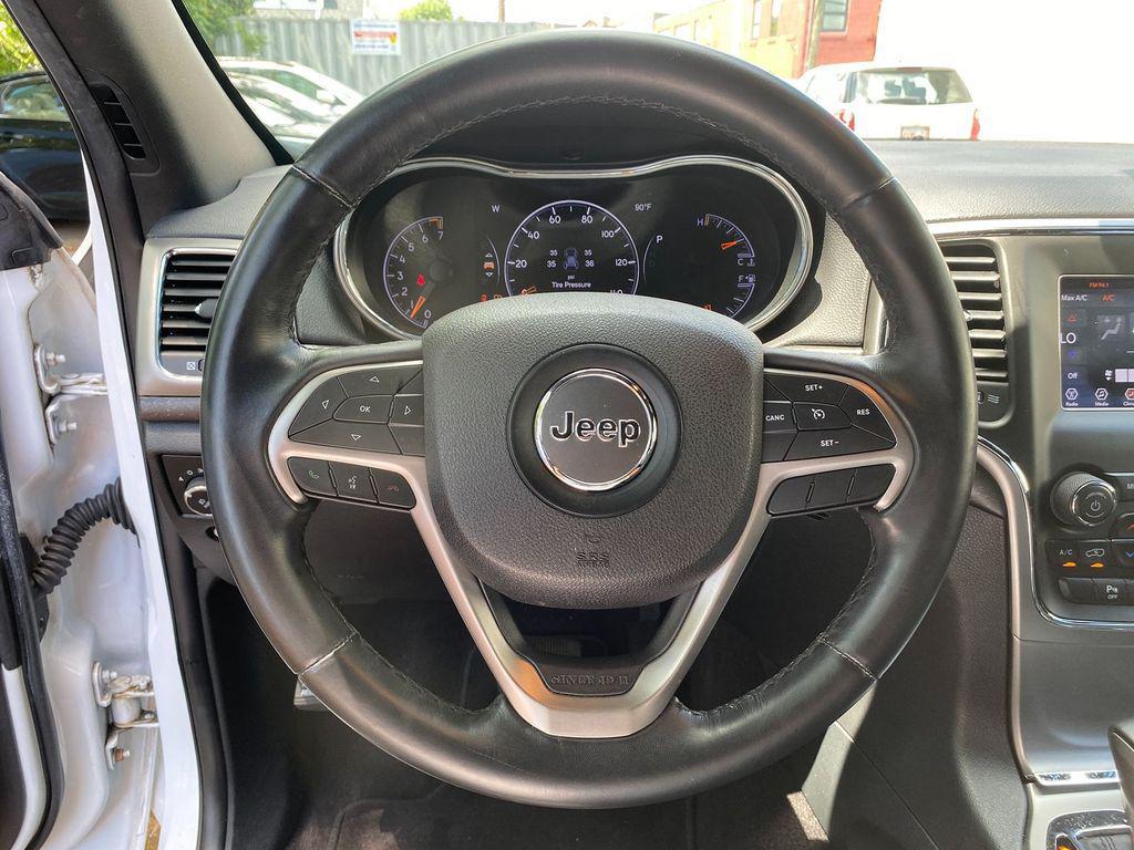 used 2018 Jeep Grand Cherokee car, priced at $18,526