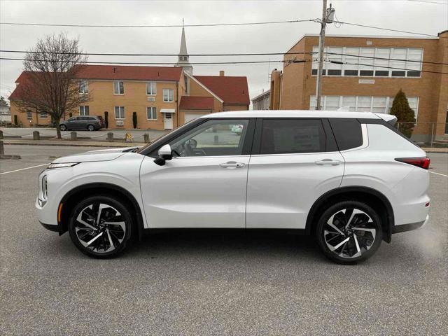 new 2024 Mitsubishi Outlander car, priced at $35,623