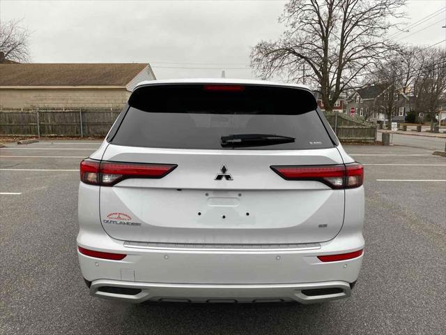 new 2024 Mitsubishi Outlander car, priced at $35,623