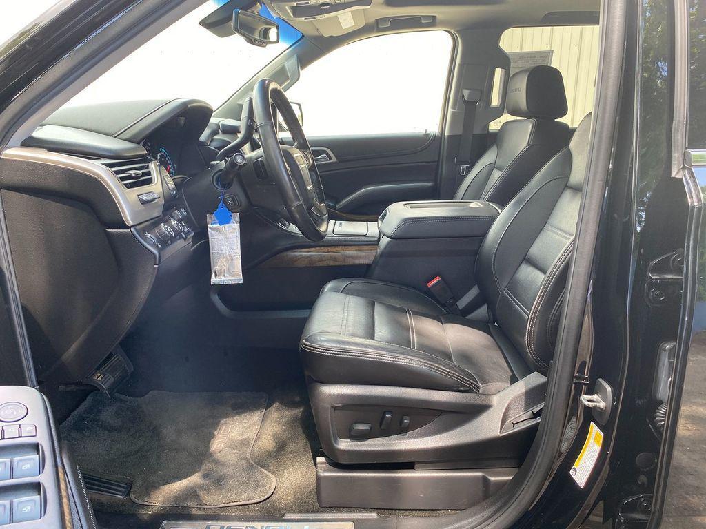 used 2018 GMC Yukon car, priced at $28,995