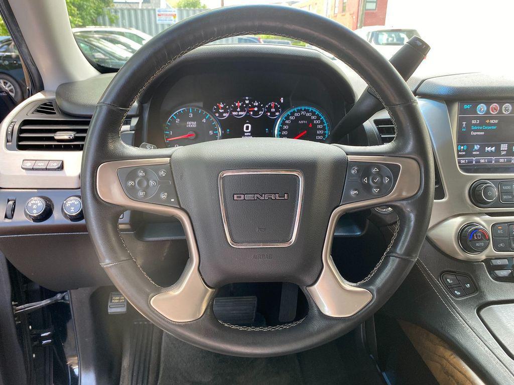 used 2018 GMC Yukon car, priced at $28,995