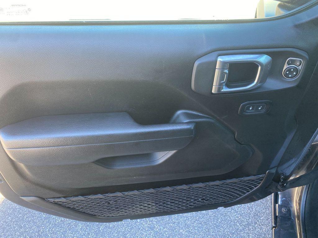 used 2023 Jeep Gladiator car, priced at $29,988