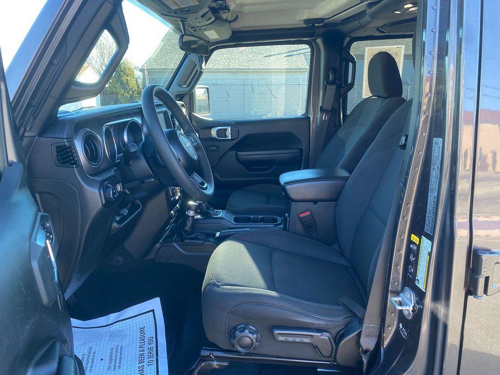 used 2023 Jeep Gladiator car, priced at $29,988