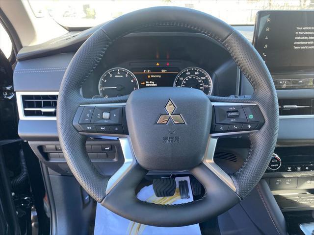 new 2025 Mitsubishi Outlander car, priced at $37,033