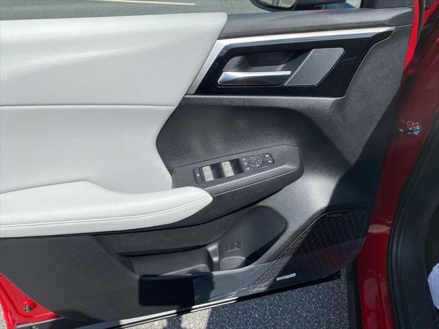 new 2025 Mitsubishi Outlander car, priced at $40,073