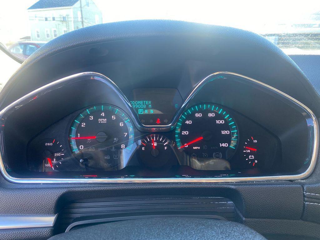 used 2015 Chevrolet Traverse car, priced at $8,988