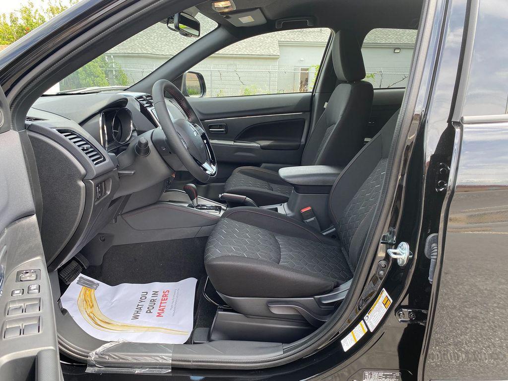 new 2025 Mitsubishi Outlander Sport car, priced at $34,645