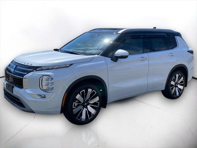 new 2025 Mitsubishi Outlander car, priced at $43,318