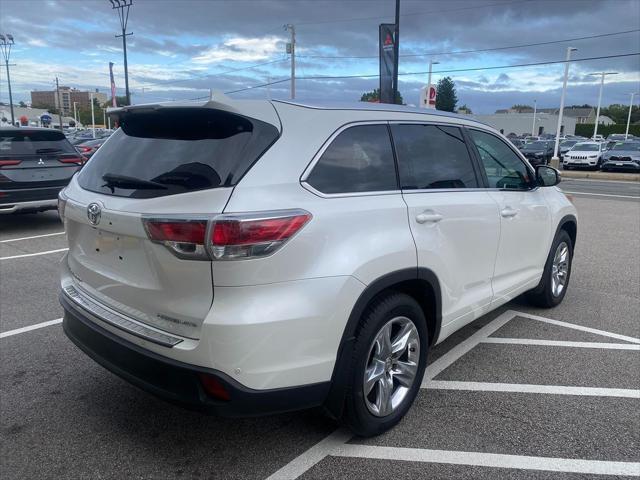 used 2014 Toyota Highlander car, priced at $19,955