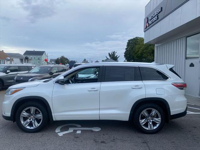 used 2014 Toyota Highlander car, priced at $19,955