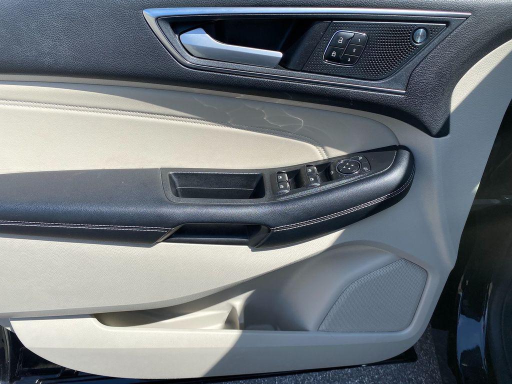 used 2021 Ford Edge car, priced at $18,995