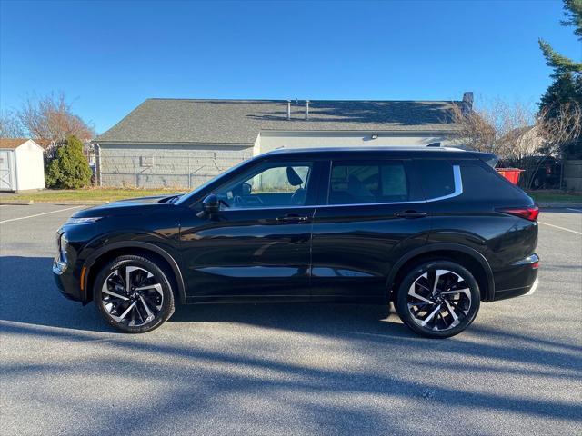 used 2022 Mitsubishi Outlander car, priced at $27,789